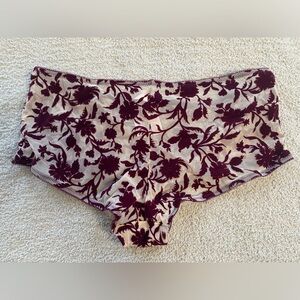 Women’s Medium NWT Victoria’s Secret Shortie Sheer Red Floral undies